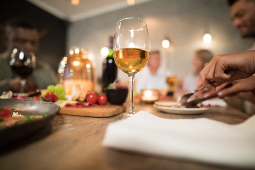 Savoring Mount Hood: A Foodie’s Guide to the Best Eats in Melrose’s Hidden Gem Neighborhood